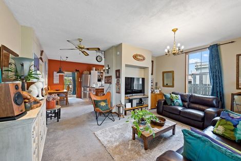 Photo of property in 102 Hokonui Drive, Gore, 9710