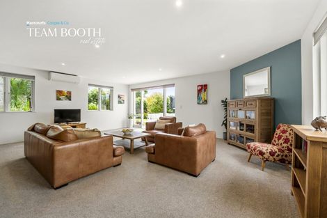 Photo of property in 1/53 Park Road, Glenfield, Auckland, 0629