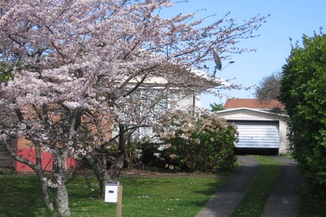 Photo of property in 27 Gem Street, Pukehangi, Rotorua, 3015