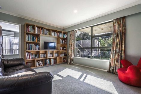 Photo of property in 184 Manly Street, Paraparaumu Beach, Paraparaumu, 5032