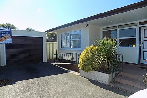 Photo of property in 4/608 Heretaunga Street East, Parkvale, Hastings, 4122