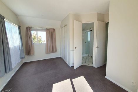 Photo of property in 74 Hamilton Avenue, Ilam, Christchurch, 8041