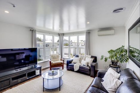 Photo of property in 5 Kia Toa Lane, Hastings, 4122