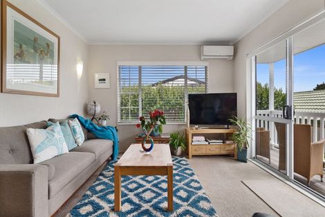 Photo of property in 15b Laing Place, Otumoetai, Tauranga, 3110