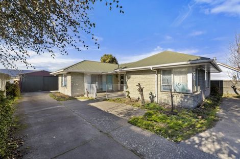 Photo of property in 27 Curletts Road, Sockburn, Christchurch, 8042