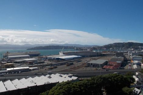 Photo of property in Mansfield Towers, 1 Grant Road, Thorndon, Wellington, 6011