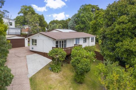 Photo of property in 29 Cron Avenue, Te Atatu South, Auckland, 0610