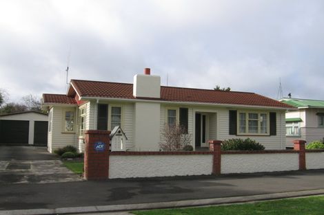 Photo of property in 10 Margaret Street, Roslyn, Palmerston North, 4414