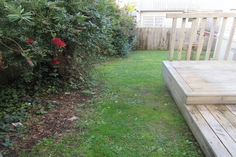 Photo of property in 932 Whangaparaoa Road, Manly, Whangaparaoa, 0930