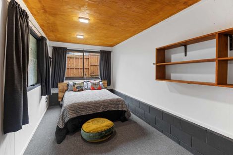 Photo of property in 373 Broadway, Stratford, 4332