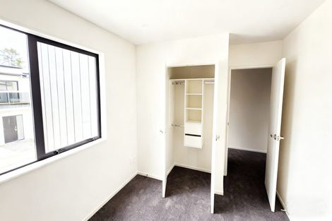 Photo of property in 8 Korokio Lane, Henderson, Auckland, 0612