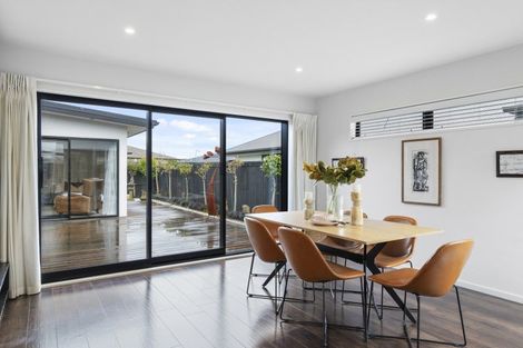 Photo of property in 16 Whitnall Street, Halswell, Christchurch, 8025