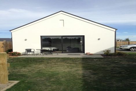 Photo of property in 1 Rotherham Drive, West Melton, 7618