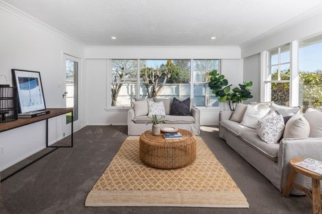 Photo of property in 298 Avonhead Road, Ilam, Christchurch, 8041