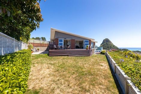 Photo of property in 19 Port View Crescent, Moturoa, New Plymouth, 4310