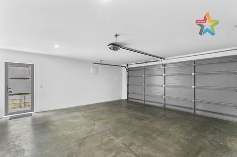 Photo of property in 17 Cresswell Place, Johnsonville, Wellington, 6037