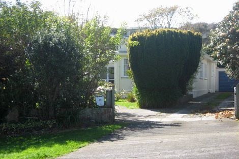 Photo of property in 45 Queens Road, Glen Avon, New Plymouth, 4312