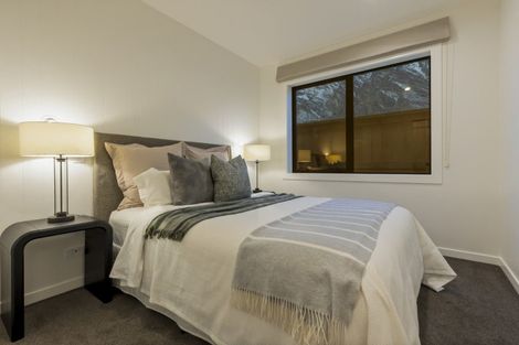 Photo of property in 48 Forage Road, Jacks Point, 9371
