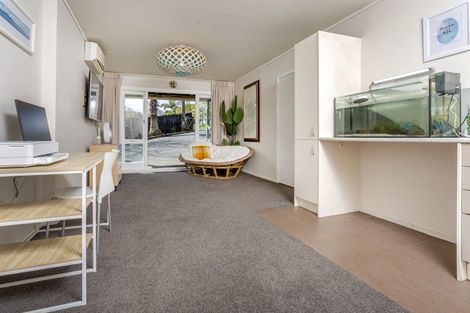 Photo of property in 181a Greenhithe Road, Greenhithe, Auckland, 0632