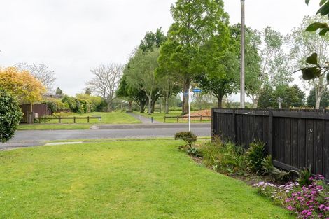 Photo of property in 16 Clements Crescent, Queenwood, Hamilton, 3210