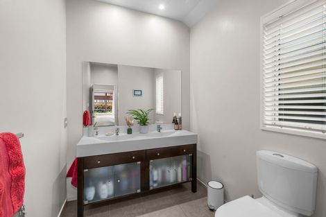 Photo of property in 3 Brookwater Avenue, Northwood, Christchurch, 8051