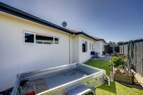 Photo of property in 5 Waimea Way, Poraiti, Napier, 4112