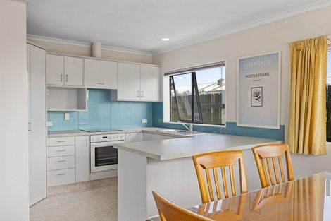 Photo of property in 80 Argyle Street, Hawera, 4610