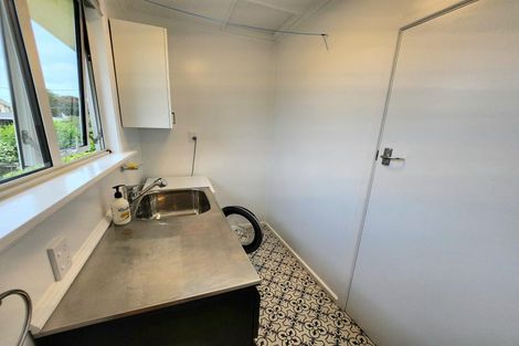 Photo of property in 14 Oxford Street, Holmes Hill, Oamaru, 9401