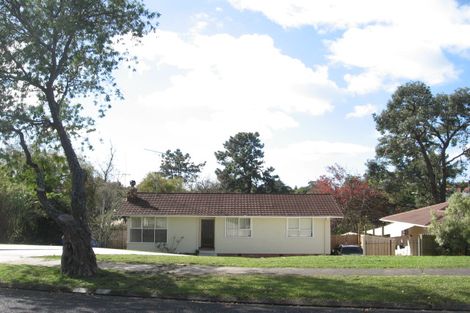 Photo of property in 40 Ennis Avenue, Pakuranga Heights, Auckland, 2010