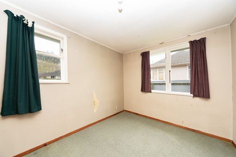 Photo of property in 44 Goldfinch Street, Taihape, 4720