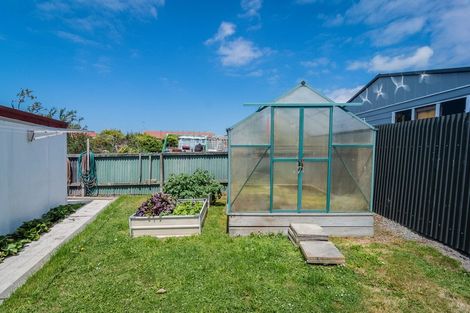 Photo of property in 3/28 Avenue Road, West End, Timaru, 7910