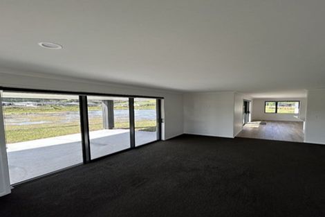 Photo of property in 132 Wairau Drive, Tikipunga, Whangarei, 0112