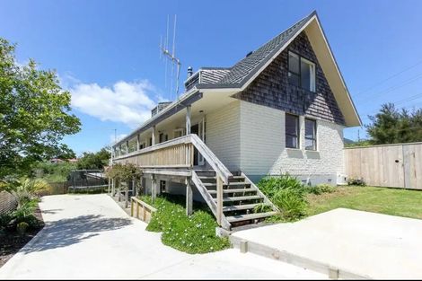 Photo of property in 119 Wairau Road, Oakura, 4314