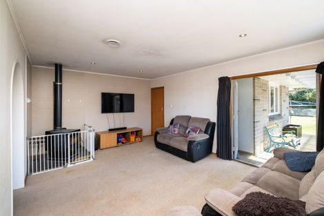 Photo of property in 28 Downing Avenue, Pirimai, Napier, 4112