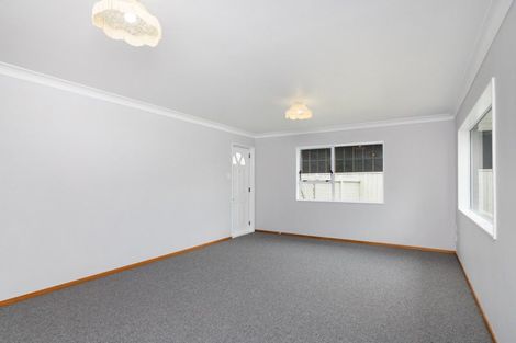 Photo of property in 4 Clendon Court, Roslyn, Palmerston North, 4414