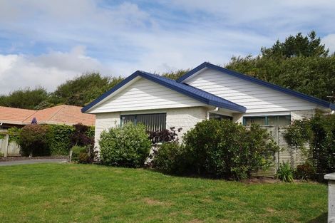 Photo of property in 108 Weggery Drive, Waikanae Beach, Waikanae, 5036