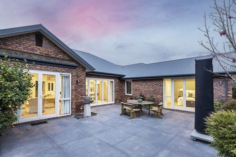 Photo of property in 28 Glen Oaks Drive, Northwood, Christchurch, 8051