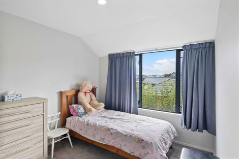 Photo of property in 40a Sawyers Arms Road, Northcote, Christchurch, 8052