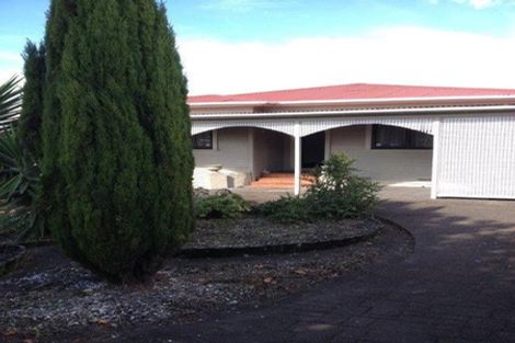 Photo of property in 1072 Great North Road, Point Chevalier, Auckland, 1022