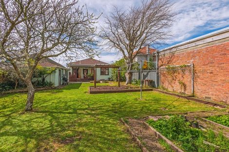 Photo of property in 298 Ruahine Street, Terrace End, Palmerston North, 4410