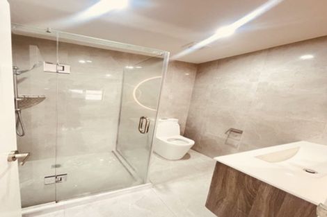 Photo of property in 4/2 Smiths Avenue, Papakura, 2110