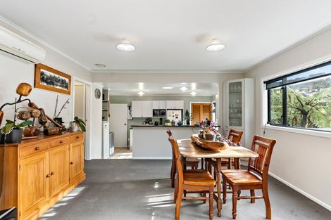 Photo of property in 38 Montgomery Avenue, Karori, Wellington, 6012