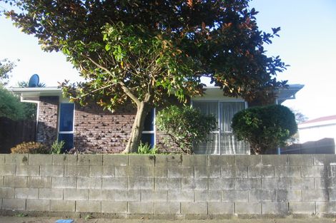 Photo of property in 8 Stillwater Place, Westbrook, Palmerston North, 4412