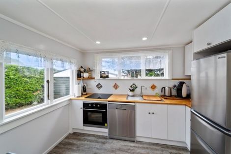 Photo of property in 58 Terou Street, Manaia, 4612