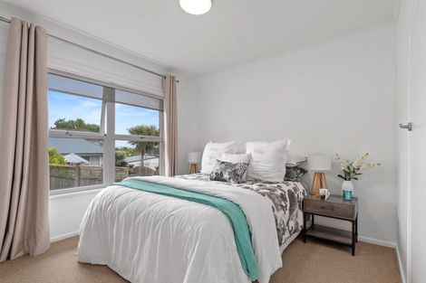 Photo of property in 4/32 Wicklow Road, Narrow Neck, Auckland, 0622