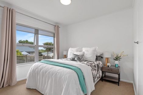 Photo of property in 4/32 Wicklow Road, Narrow Neck, Auckland, 0622