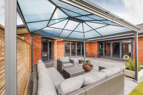 Photo of property in 17 Daniel Place, Kelvin Grove, Palmerston North, 4414