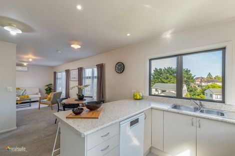 Photo of property in 27 Morere Street, Titahi Bay, Porirua, 5022
