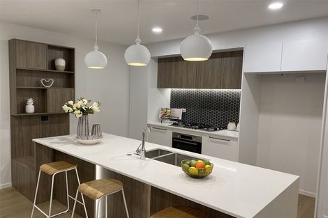 Photo of property in 17 Nobilo Road, Kumeu, 0810