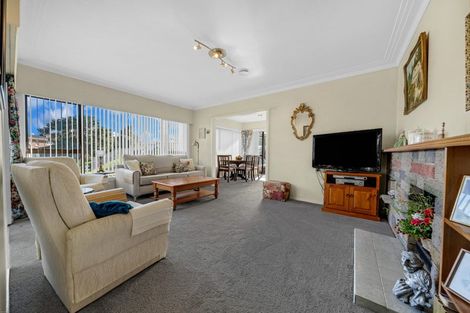 Photo of property in 36 Greenmeadows Avenue, Manurewa East, Auckland, 2102